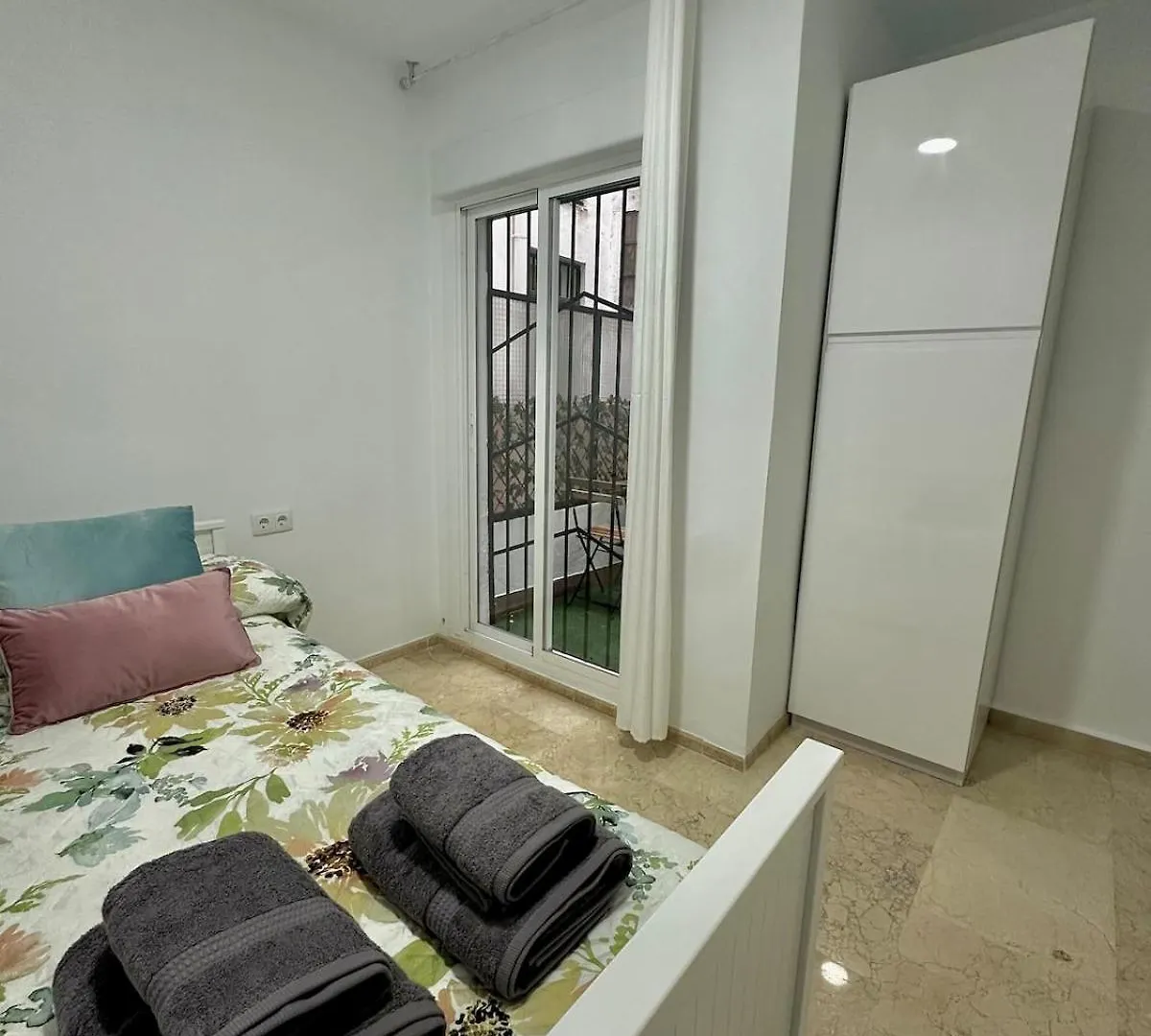 קורדובה Azahar Apartment Free Parking